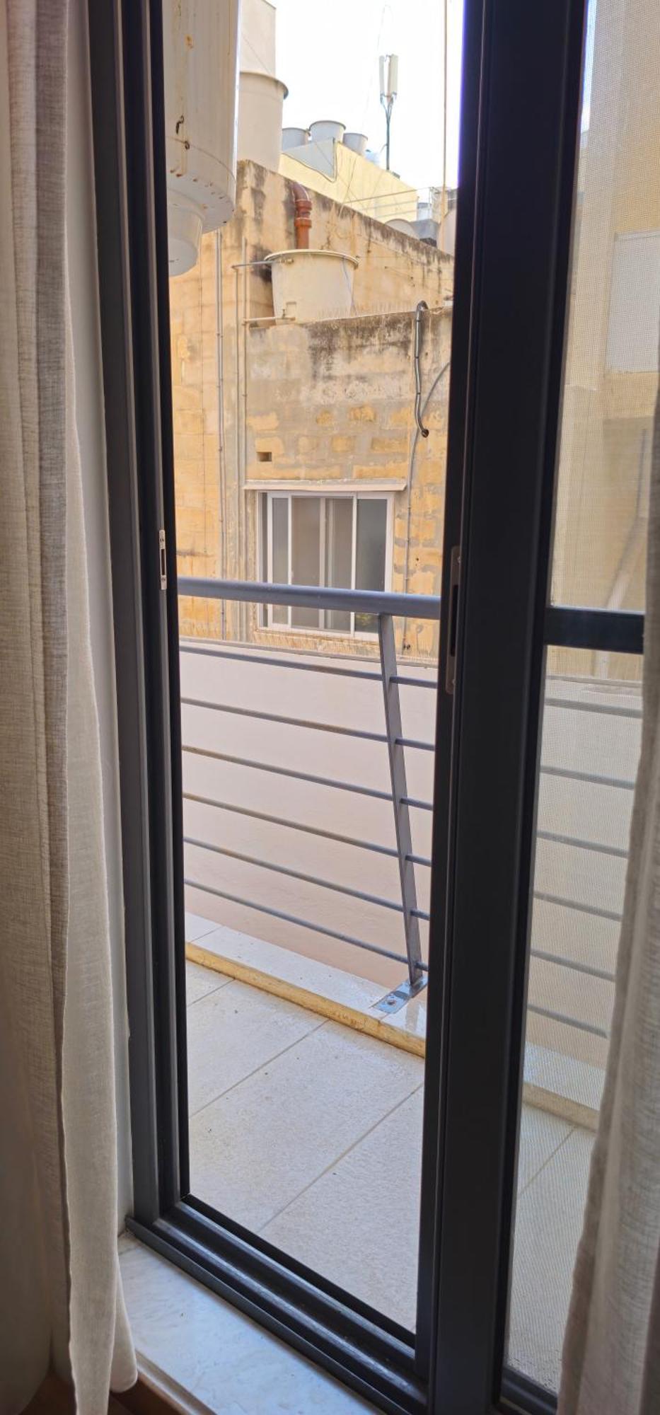 3 Floors Villa On Promenade 4 Bedrooms 3 Bathrooms Sliema Luaran gambar