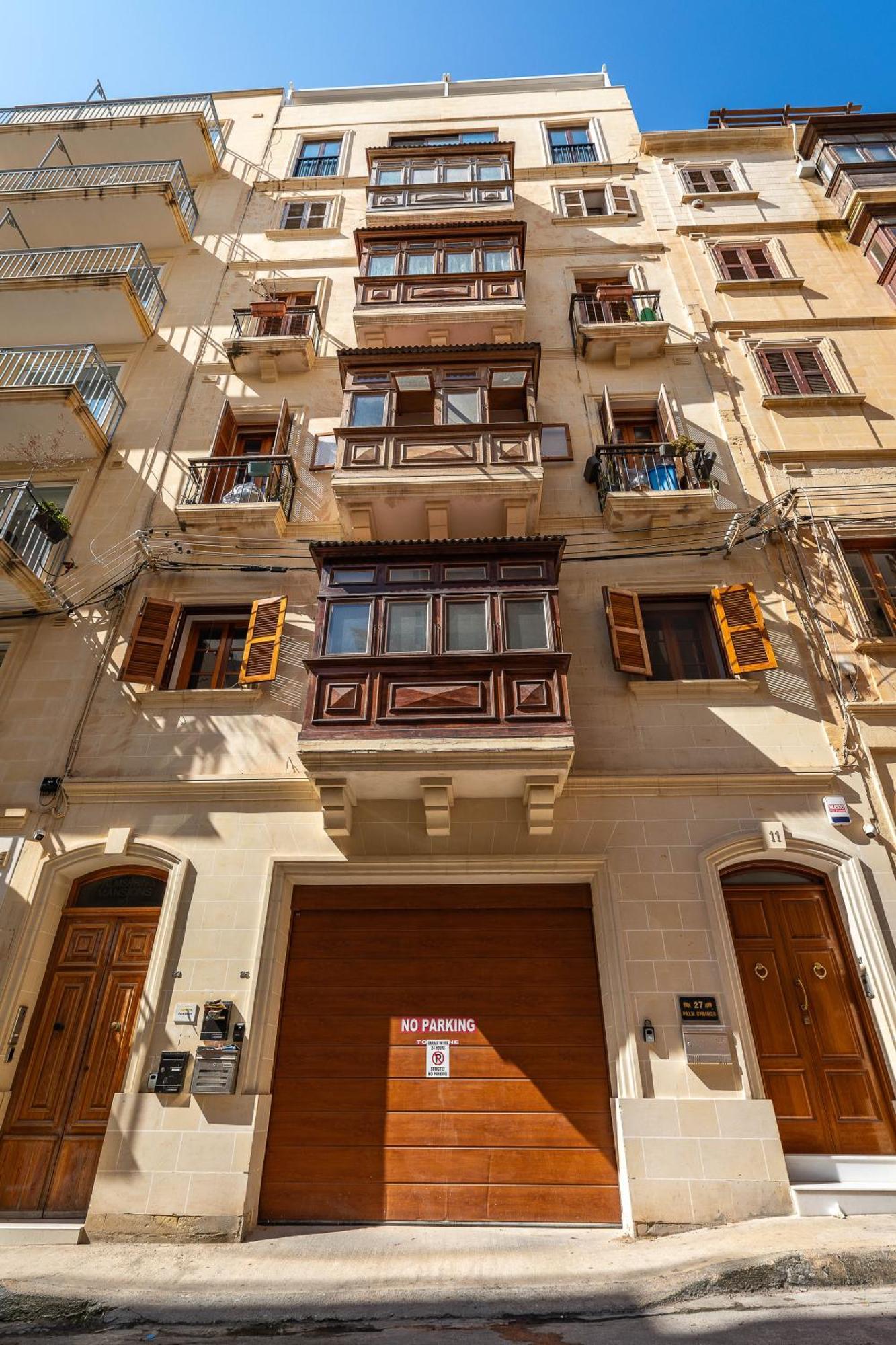 3 Floors Villa On Promenade 4 Bedrooms 3 Bathrooms Sliema Luaran gambar