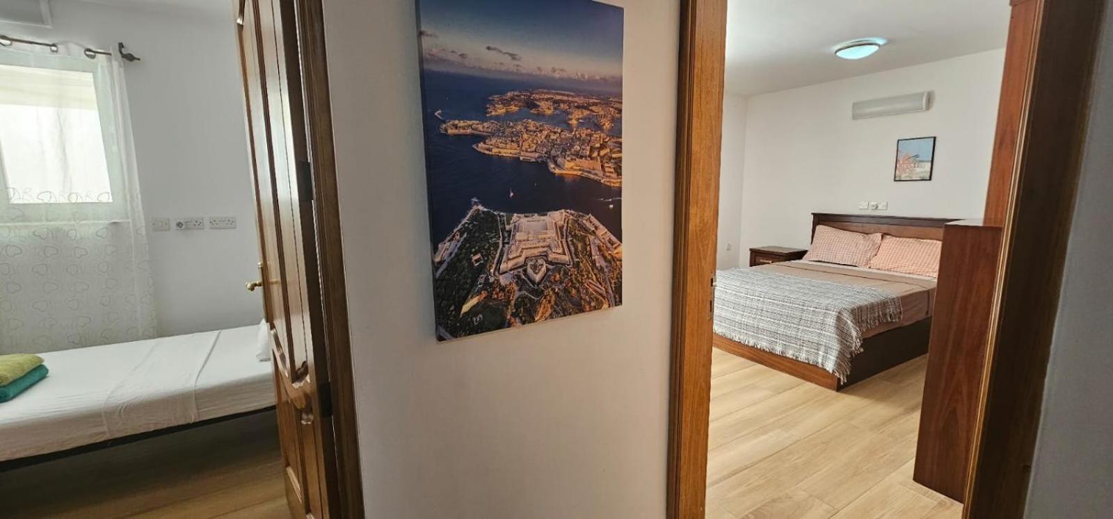 3 Floors Villa On Promenade 4 Bedrooms 3 Bathrooms Sliema Luaran gambar